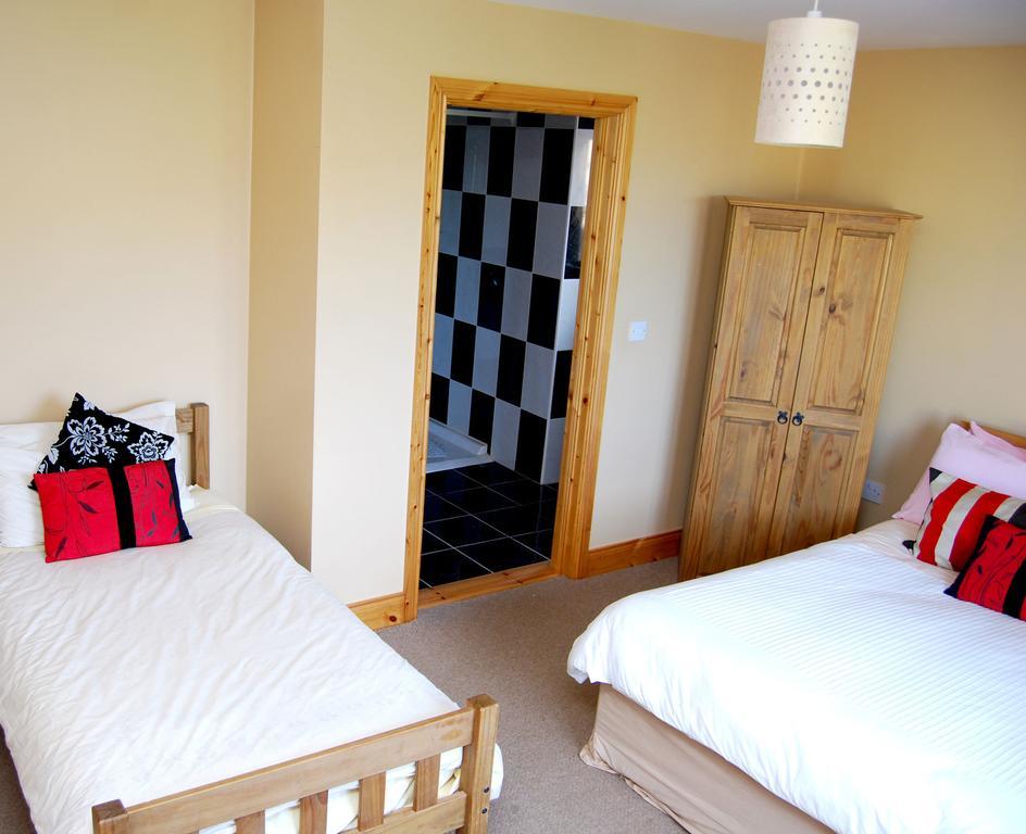 Bunacurry Achill Lodge Guest House الغرفة الصورة